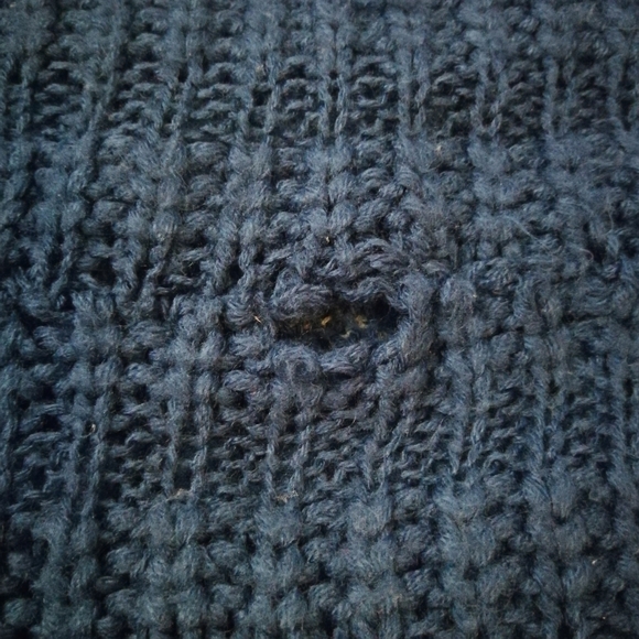 Qed London Knit Skull Sweater - Picture 5 of 6